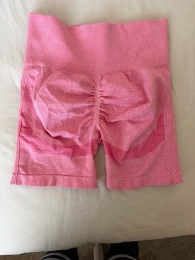Seamless High-Waist Pink Shaping Shorts